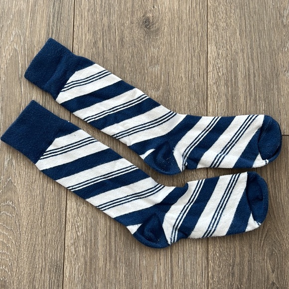 Nice Laundry Dress Socks (OSFA) - Picture 4 of 4